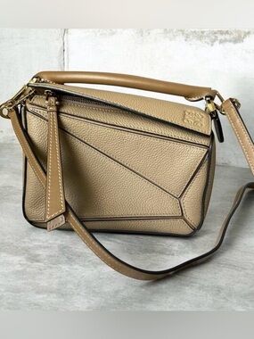Loewe Puzzle Shoulder Bag in Taupe Beige (mini size)